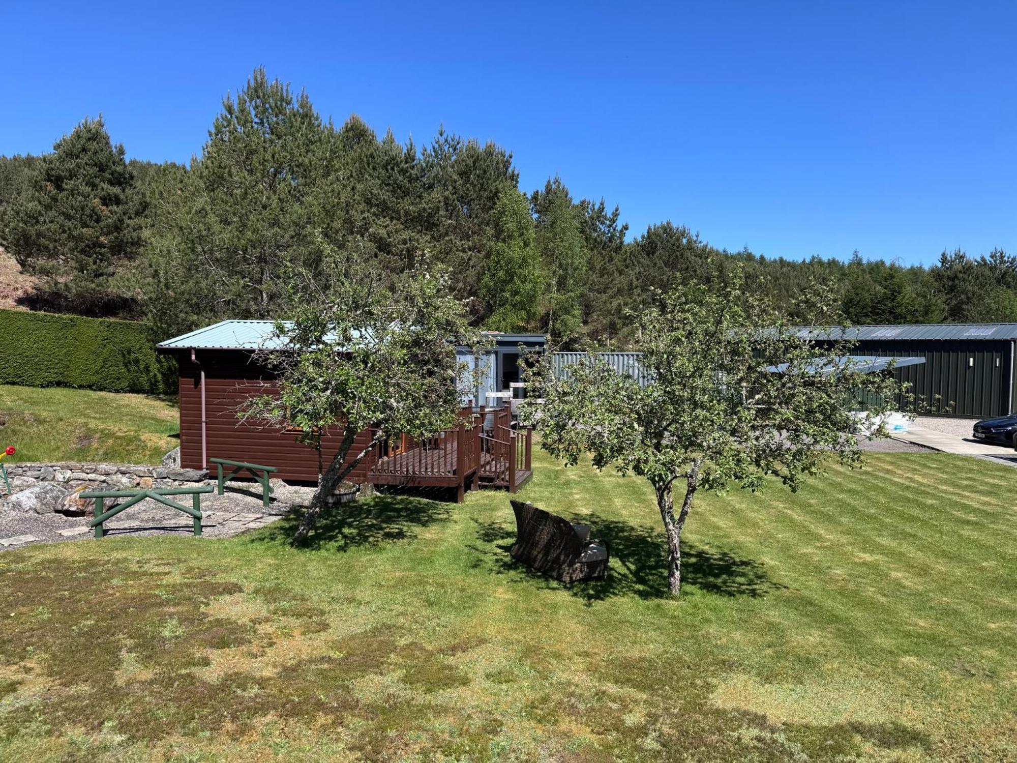 The Garden Room Tiny House Bed And Breakfast Stay Glenmoriston Exterior photo